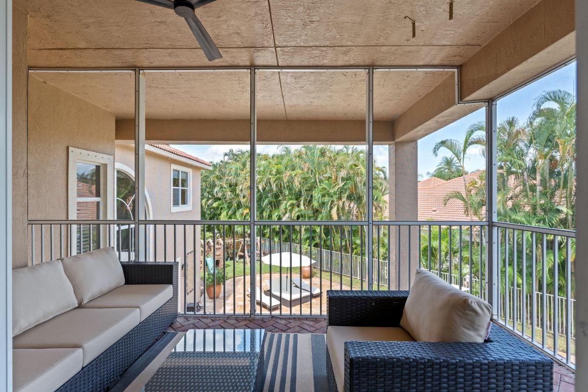 EQUESTRIAN CLUB - Residential Lease