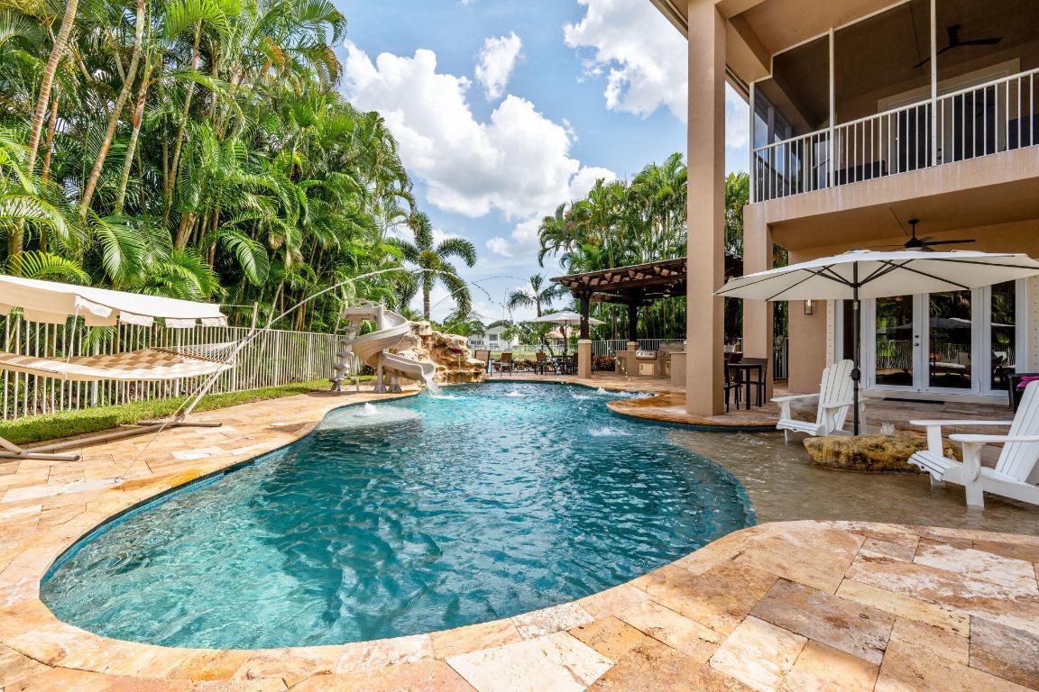 EQUESTRIAN CLUB - Residential Lease