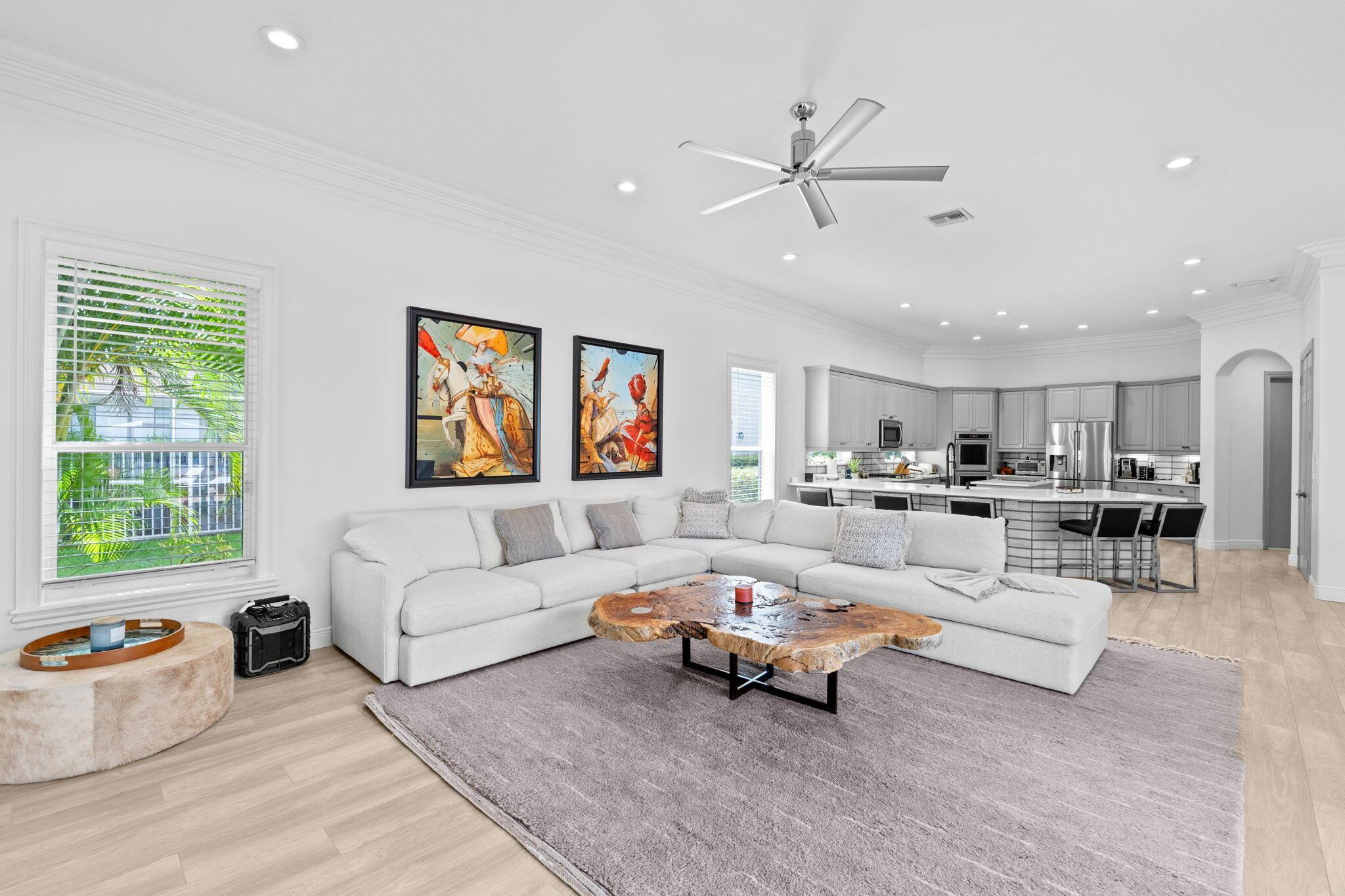 EQUESTRIAN CLUB - Residential Lease