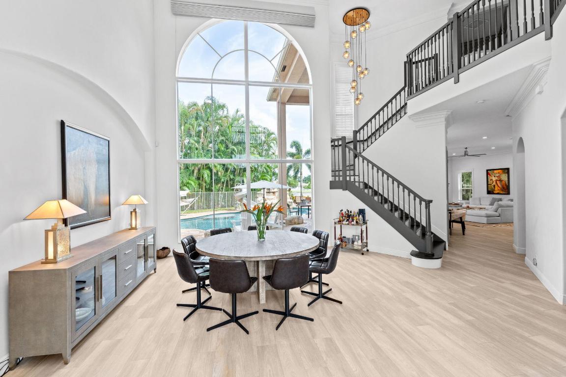 EQUESTRIAN CLUB - Residential Lease