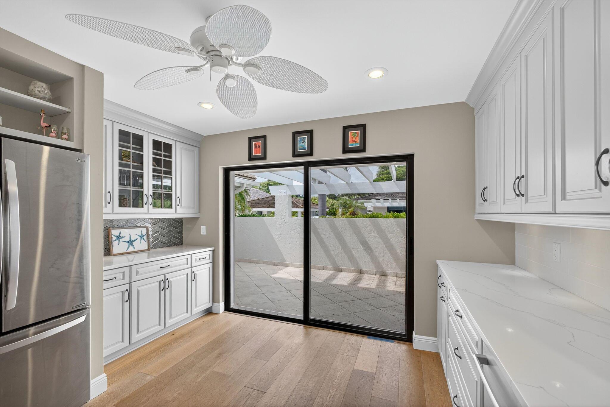 WINDWARD AT JONATHANS LAN - Residential