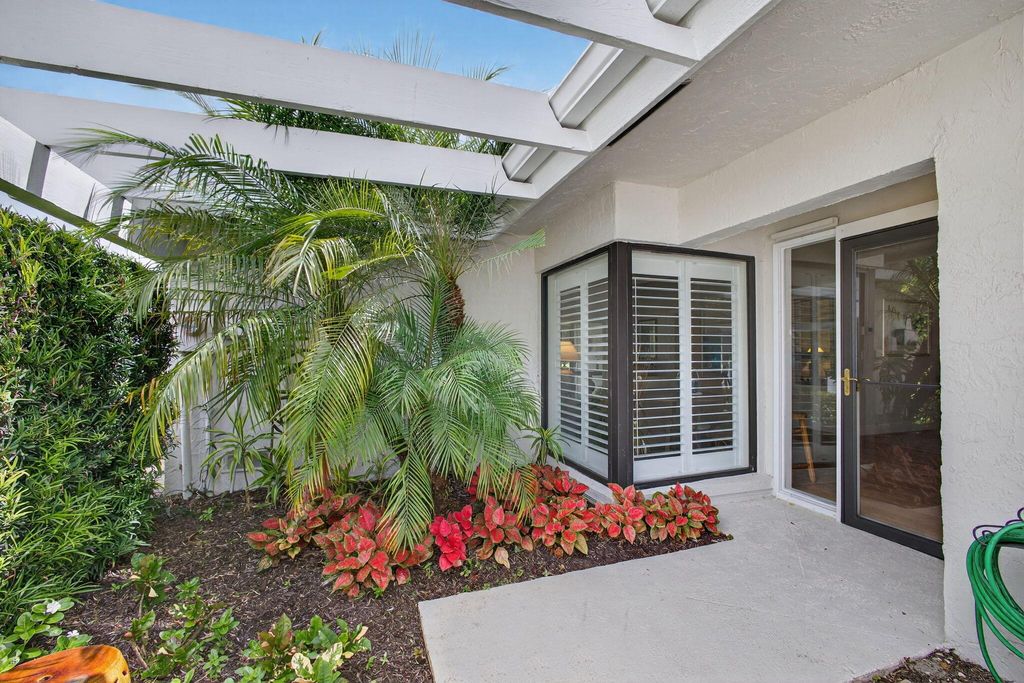 Photo of 3604 Freshwater Drive, Jupiter, FL 33477 (MLS # R11130573)