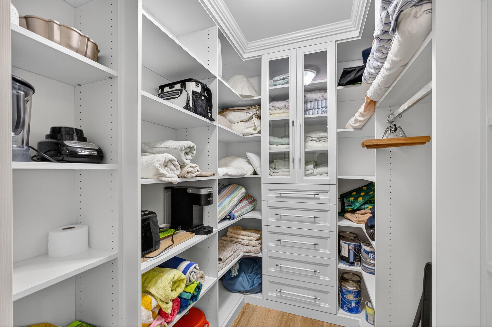 WINDWARD AT JONATHANS LAN - Residential