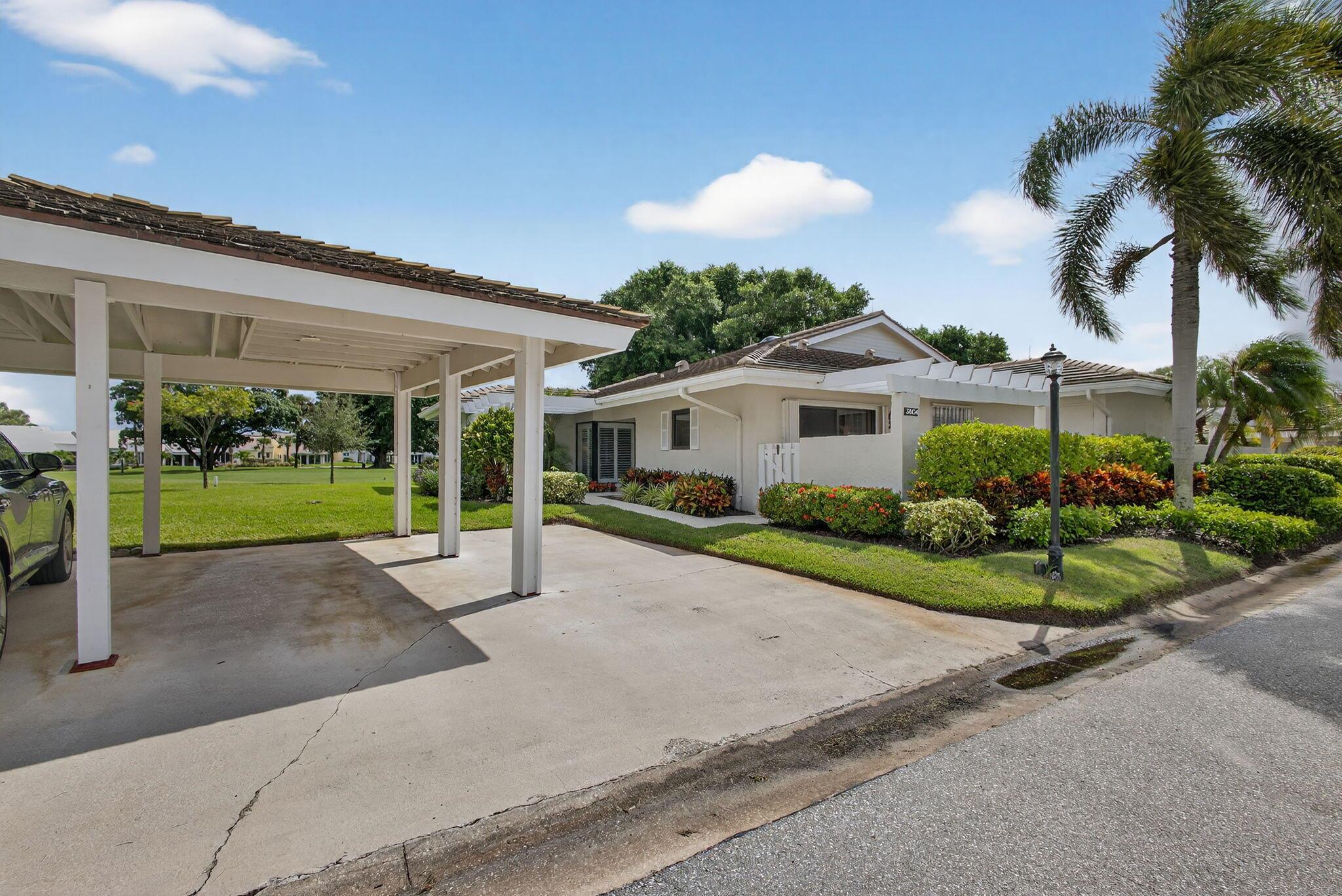 WINDWARD AT JONATHANS LAN - Residential