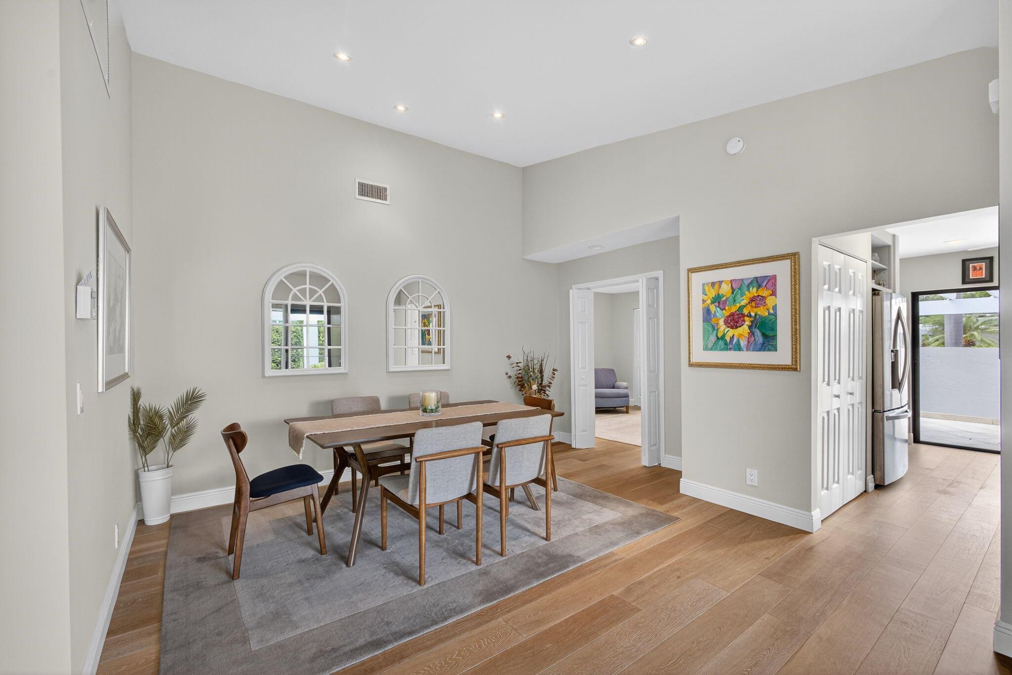 WINDWARD AT JONATHANS LAN - Residential