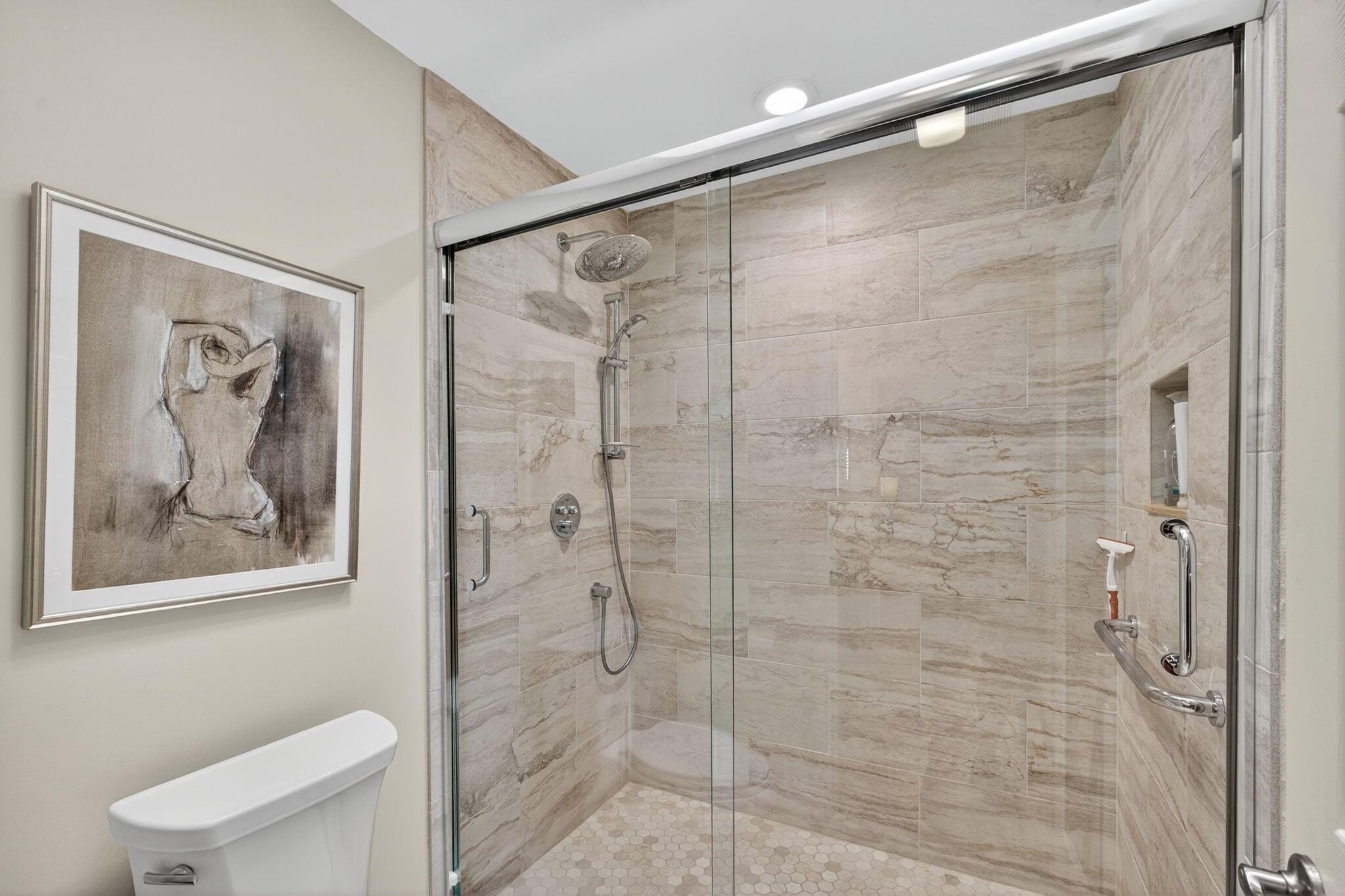 WINDWARD AT JONATHANS LAN - Residential