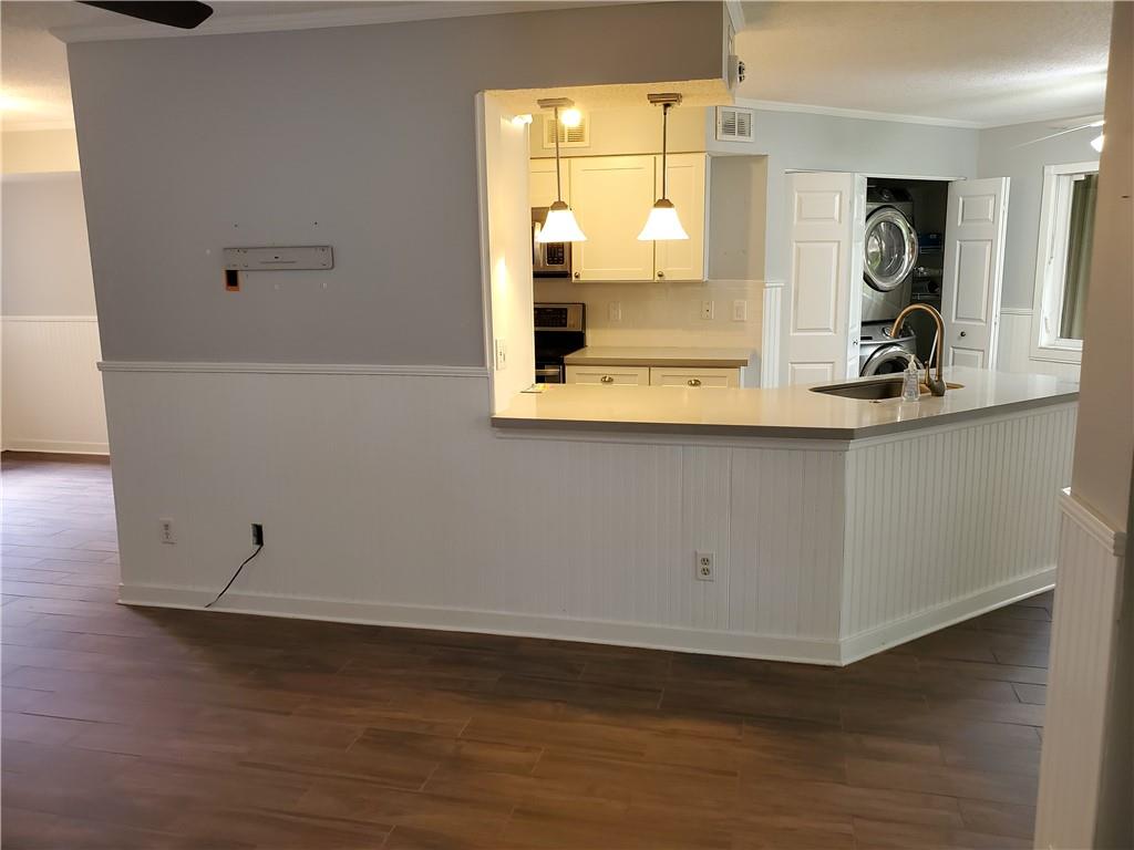 Parc Court Condo - Residential Lease