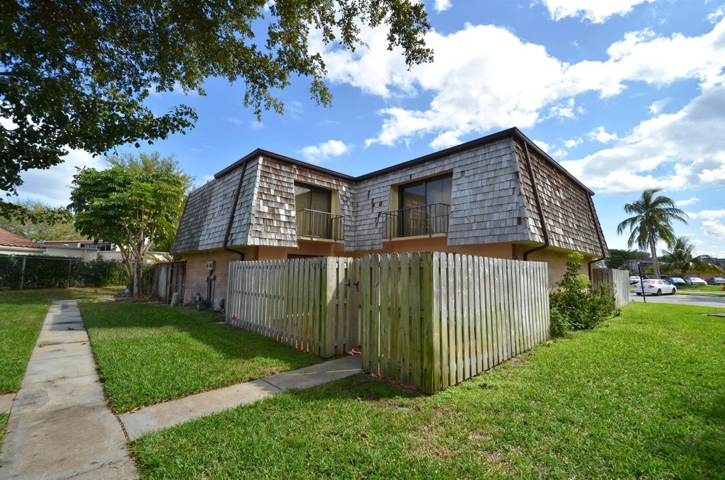 Photo of 132 Lake Arbor Drive, Palm Springs, FL 33461 (MLS # R11069947)