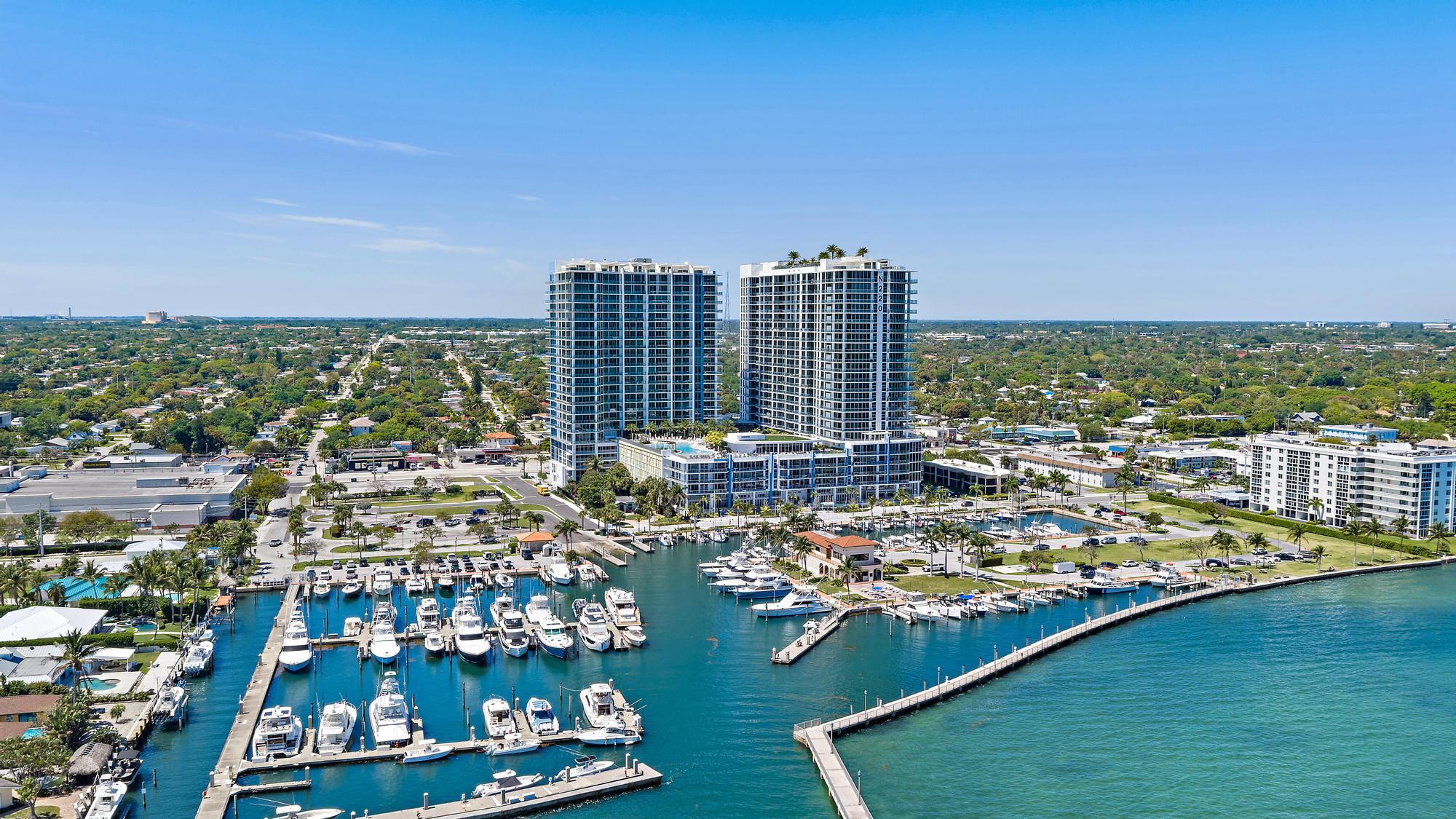 Nautilus 220 Condominium - Residential