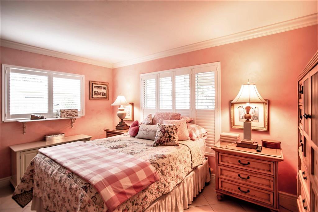 Whispering Lakes - Residential