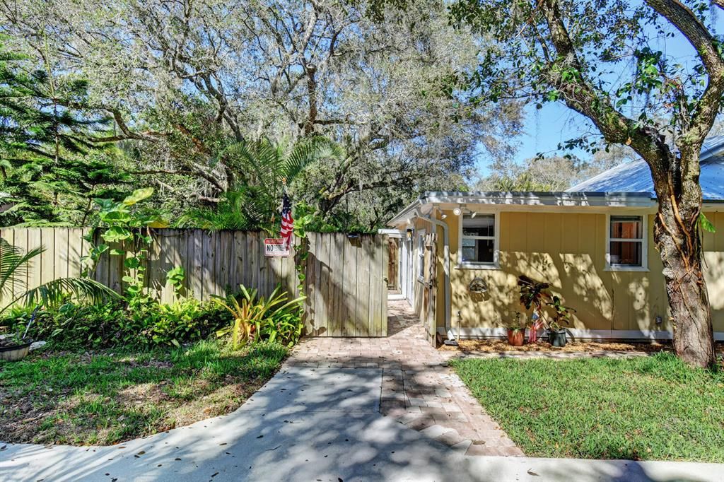 Photo of 6750 SW Gaines Avenue, Stuart, FL 34997 (MLS # R10860711)