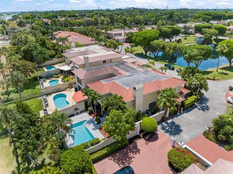 A home in Deerfield Beach