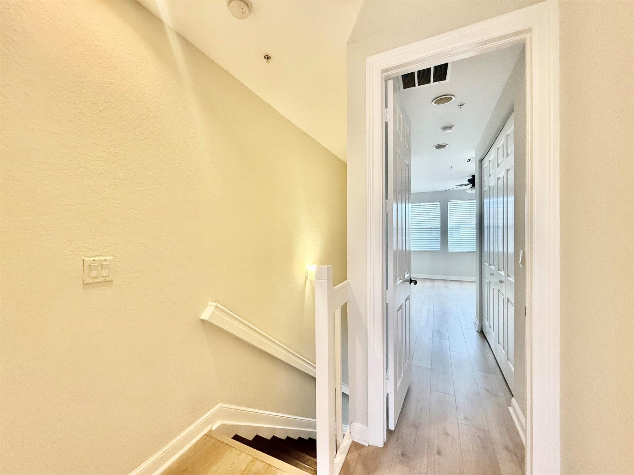 CITYSIDE CONDOMINIUM - Residential