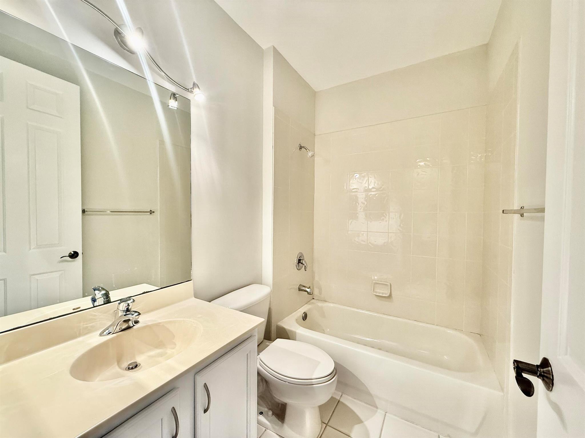 CITYSIDE CONDOMINIUM - Residential