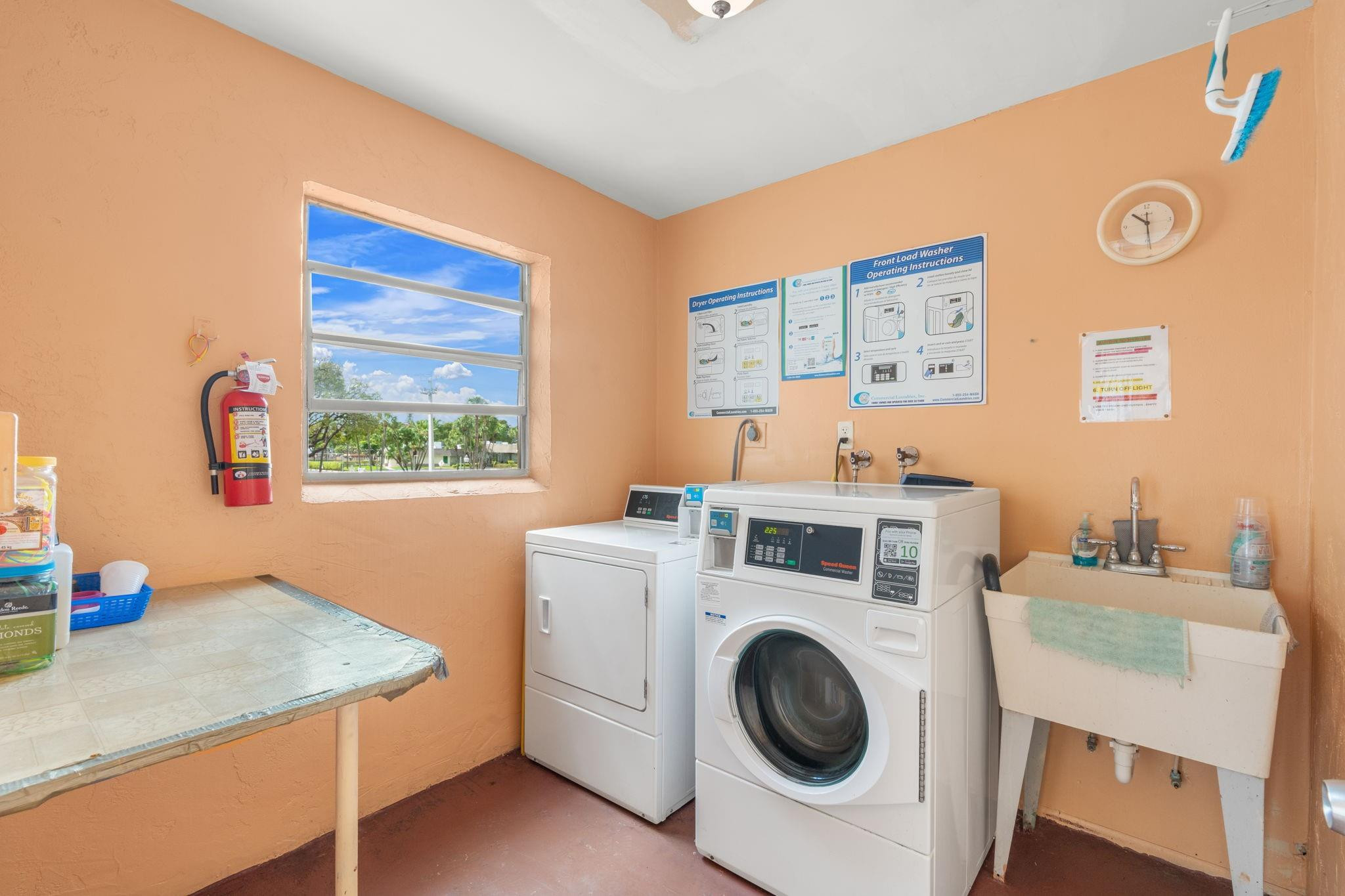 PEARL CONDOMINIUM - Residential