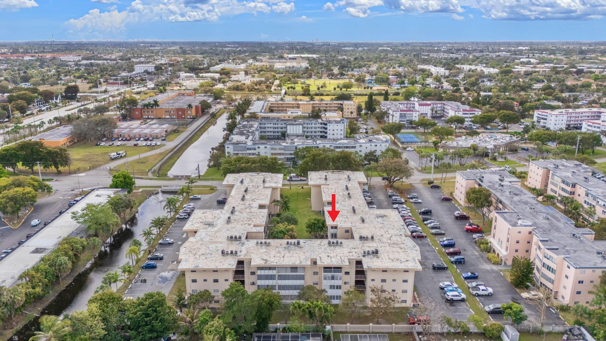 PEARL CONDOMINIUM - Residential