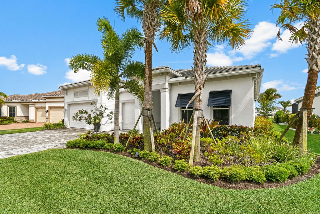 Photo of 10870 Stellar Circle, Palm Beach Gardens, FL 33412 (MLS # B26022519)