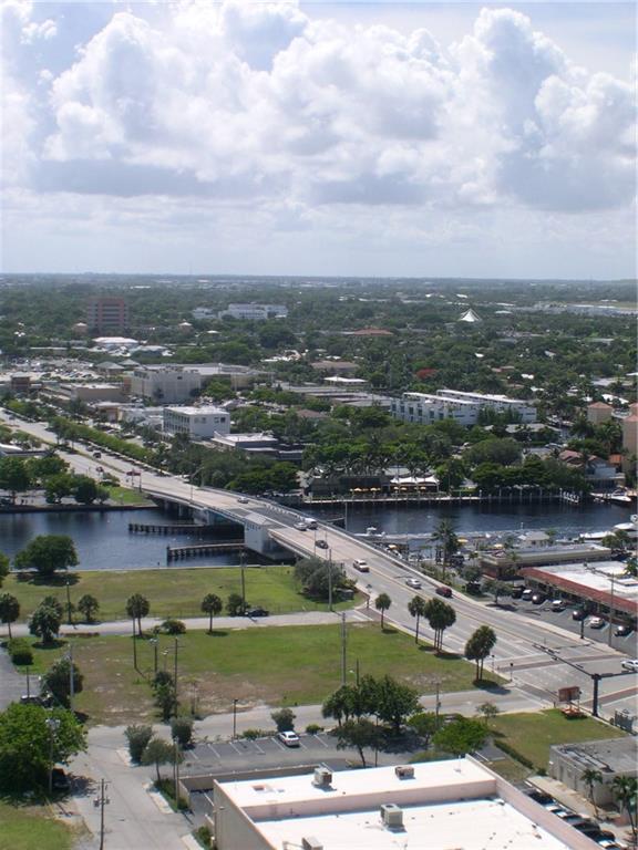 POMPANO BEACH CLUB - Residential