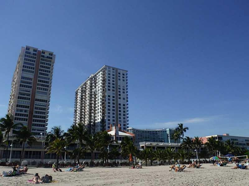 POMPANO BEACH CLUB - Residential