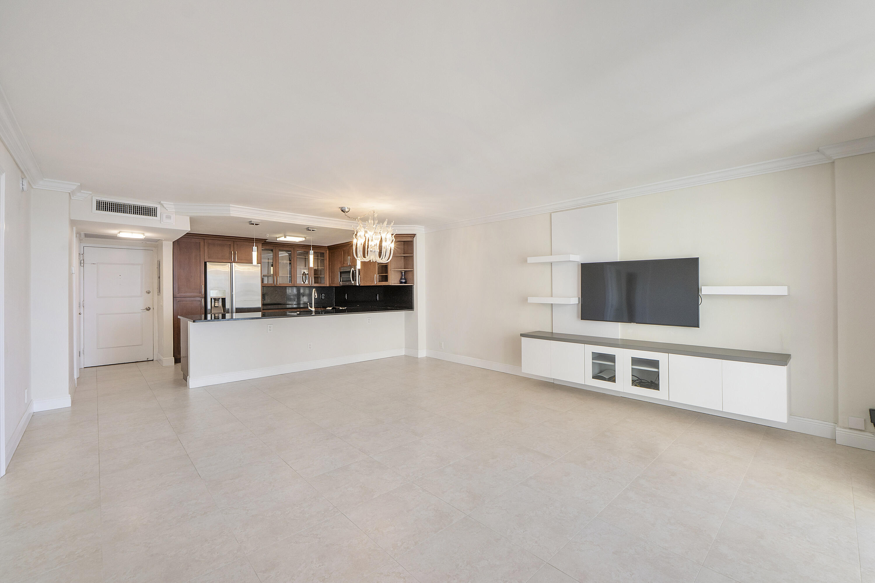 1900 S Ocean Boulevard 7a