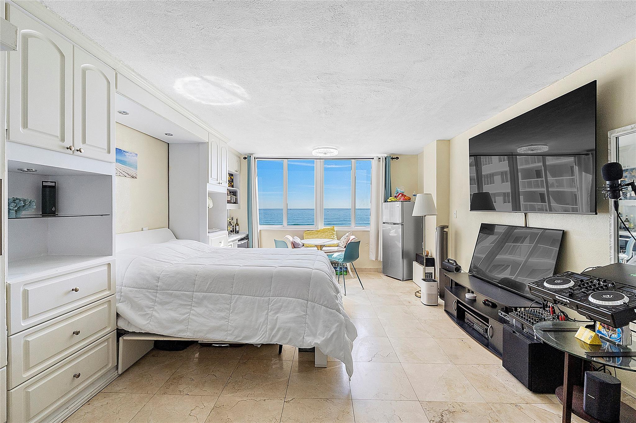 19201 Collins Ave 345