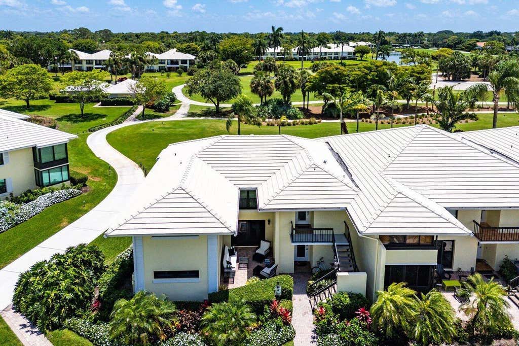Photo of 3721 Quail Ridge Drive N #Bobwhite C, Boynton Beach, FL 33436 (MLS # B26062737)