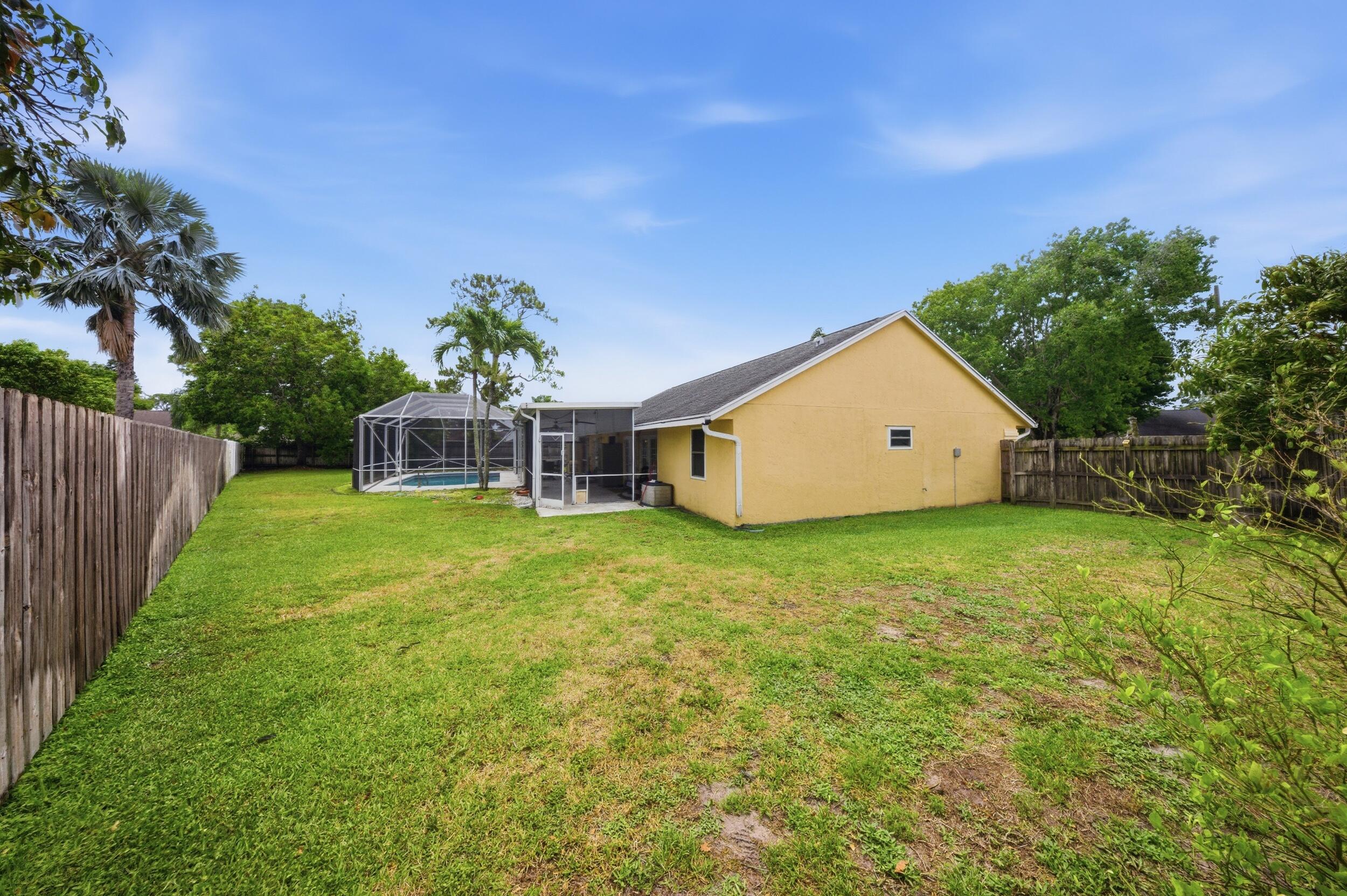 HUNTINGTON WOODS - Residential