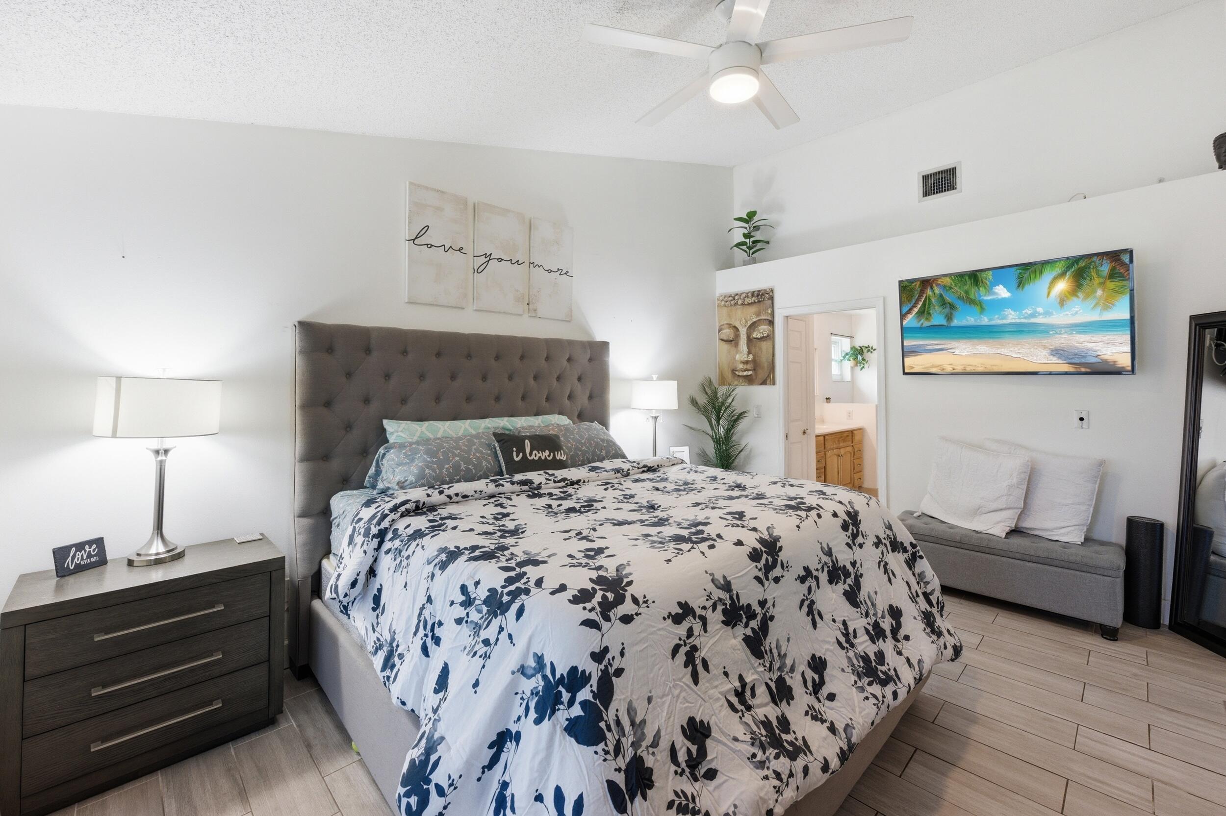 HUNTINGTON WOODS - Residential