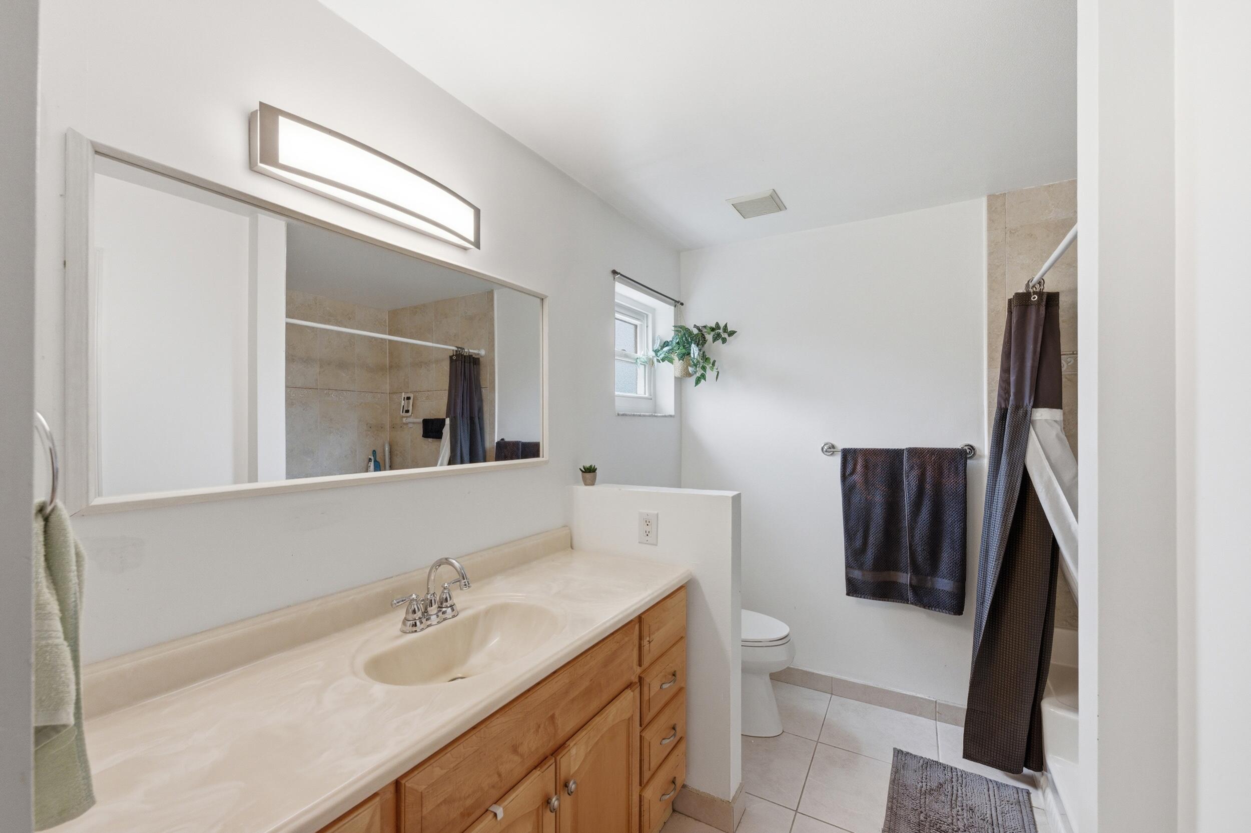 HUNTINGTON WOODS - Residential