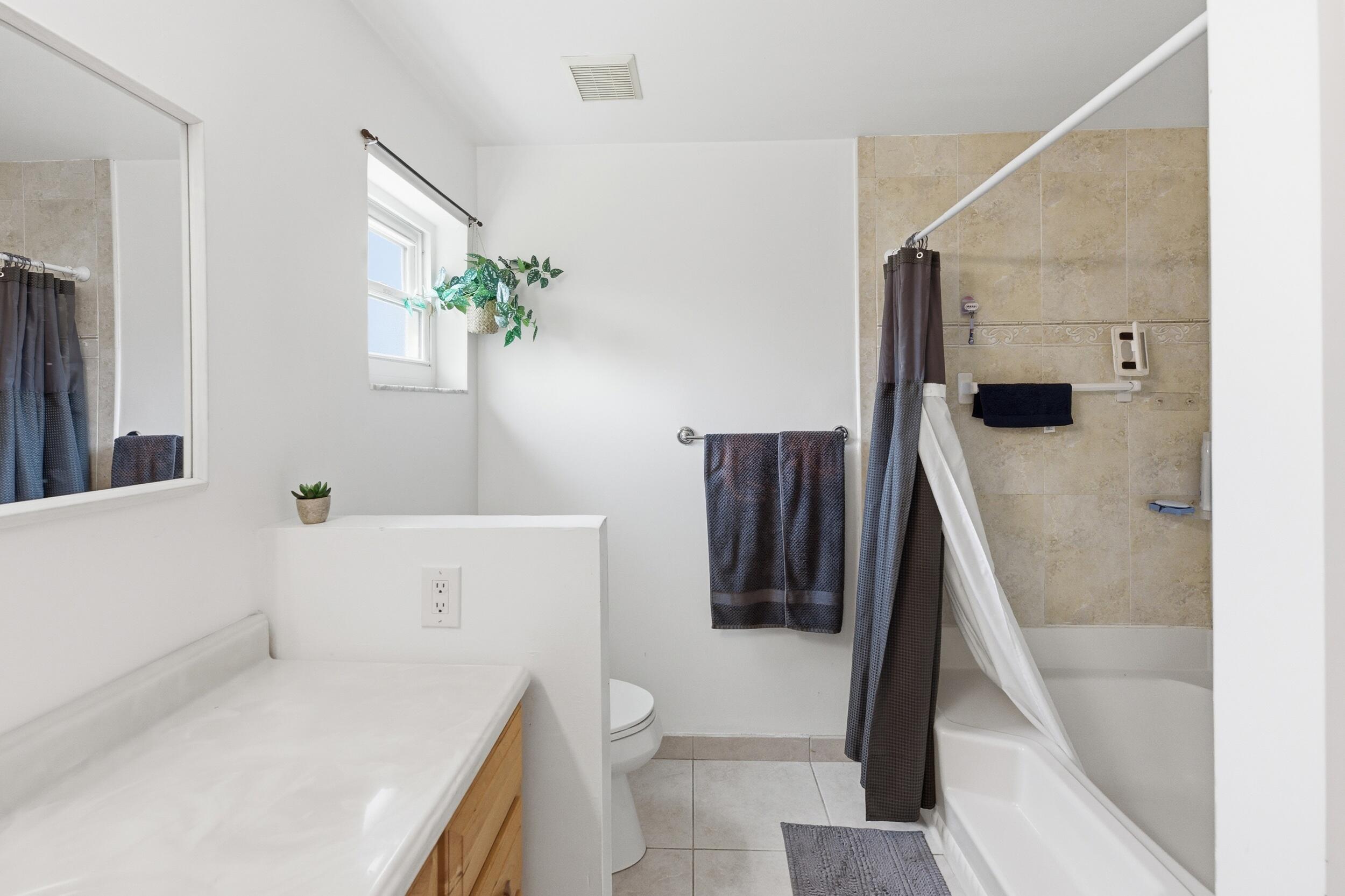HUNTINGTON WOODS - Residential