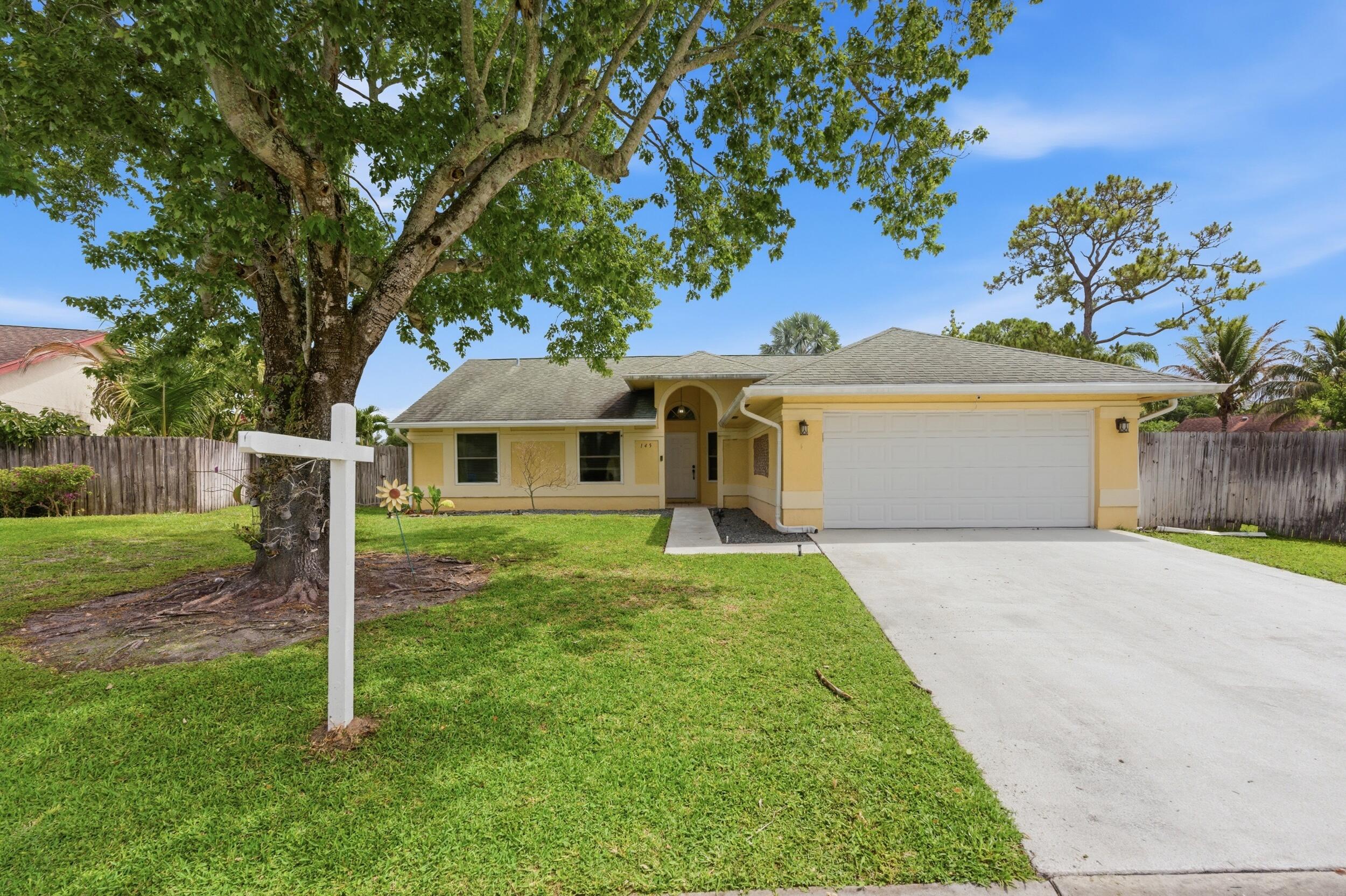 HUNTINGTON WOODS - Residential