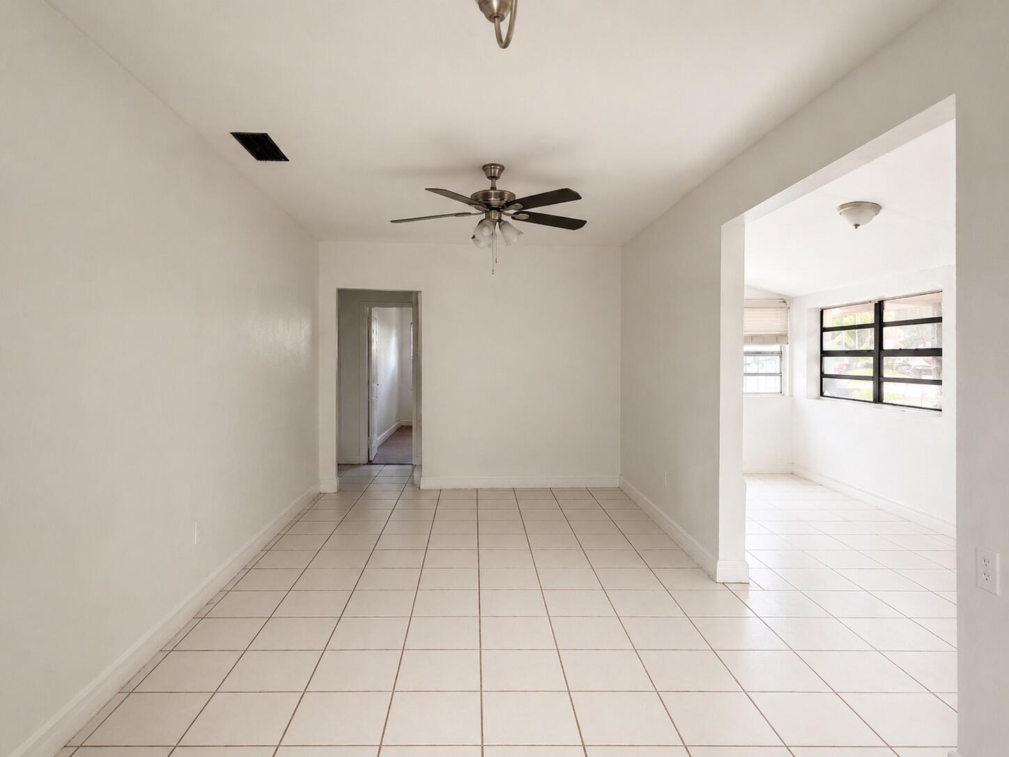 445 NE 163RD Street