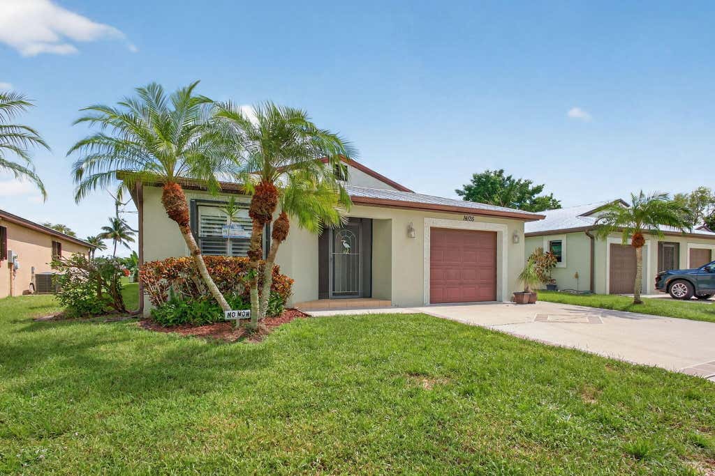 Photo of 14126 Cisne Circle, Fort Pierce, FL 34951 (MLS # R11127327)