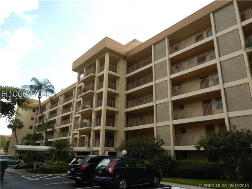 Spacious 1/1.5  in Palm-Aire with balcony and great view. Enjoy this well maintained building, the 3 pools, sundeck, barbecue area, sauna, lush gardens, and the direct golf course access. Close proximity to the pompano casino, shopping and dining. Quick drive to the beach and famous pompano beach pier. New assessment $13,700 lumpsum or $810/ qtr for 5 years (seller will pay)