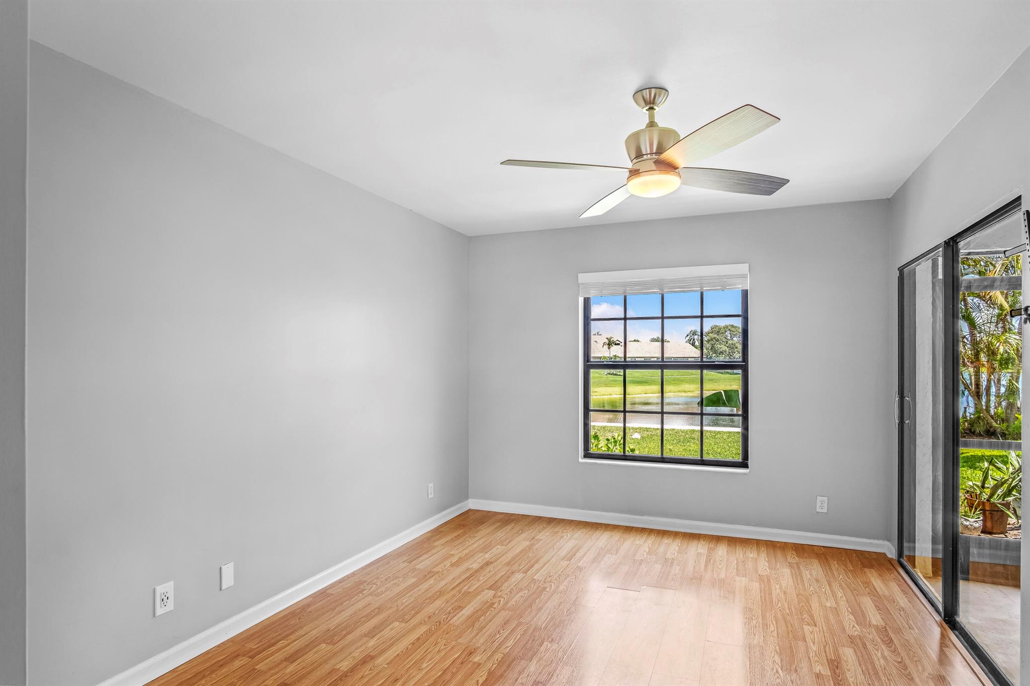 2600 Greenwood Terrace G110, Boca Raton, FL, 33431/$299,000 4 2600 Greenwood Terrace G110