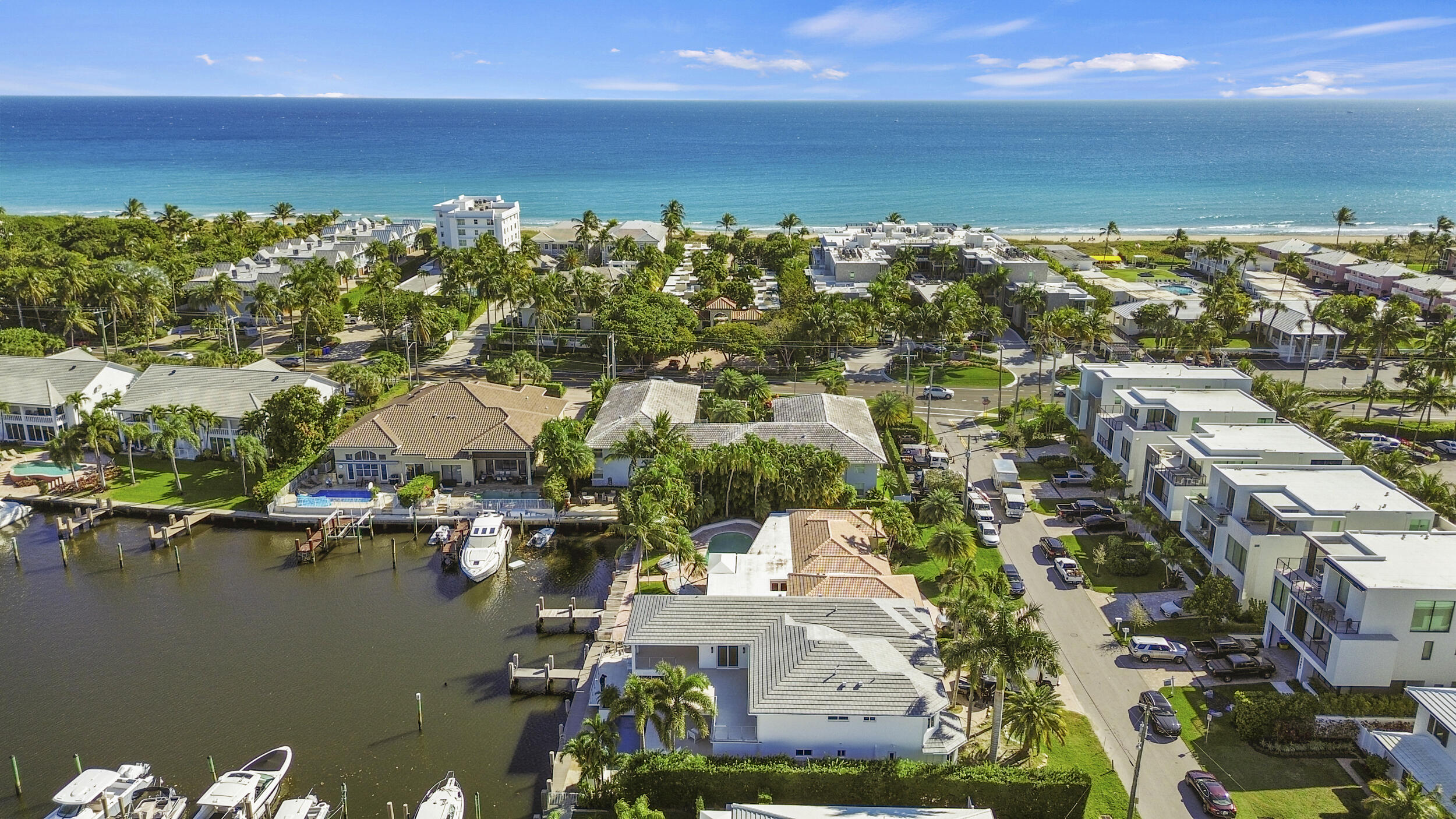 DEL HARBOUR CONDO - Residential