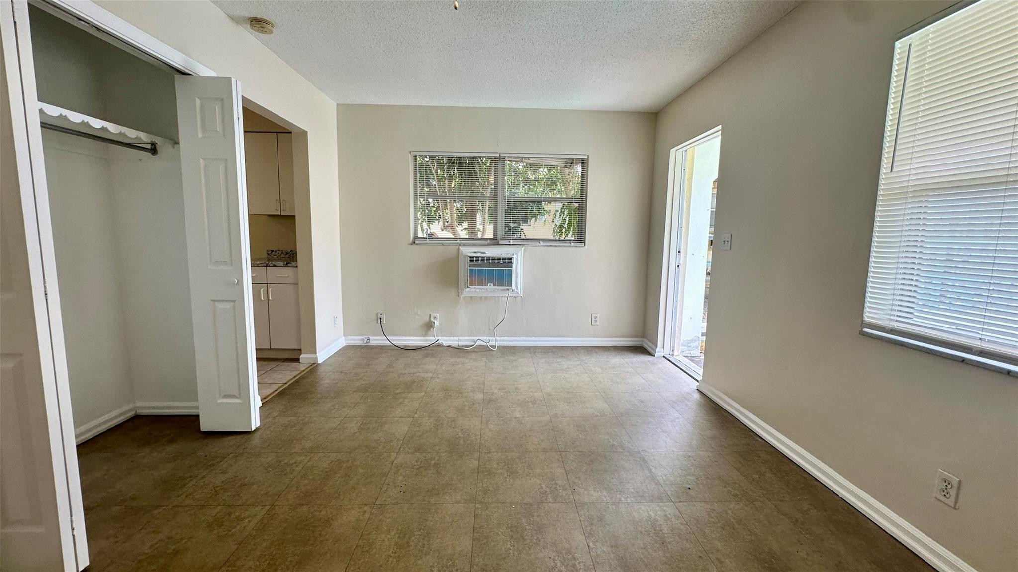 Ocean Vue 3-34 B - Residential Lease