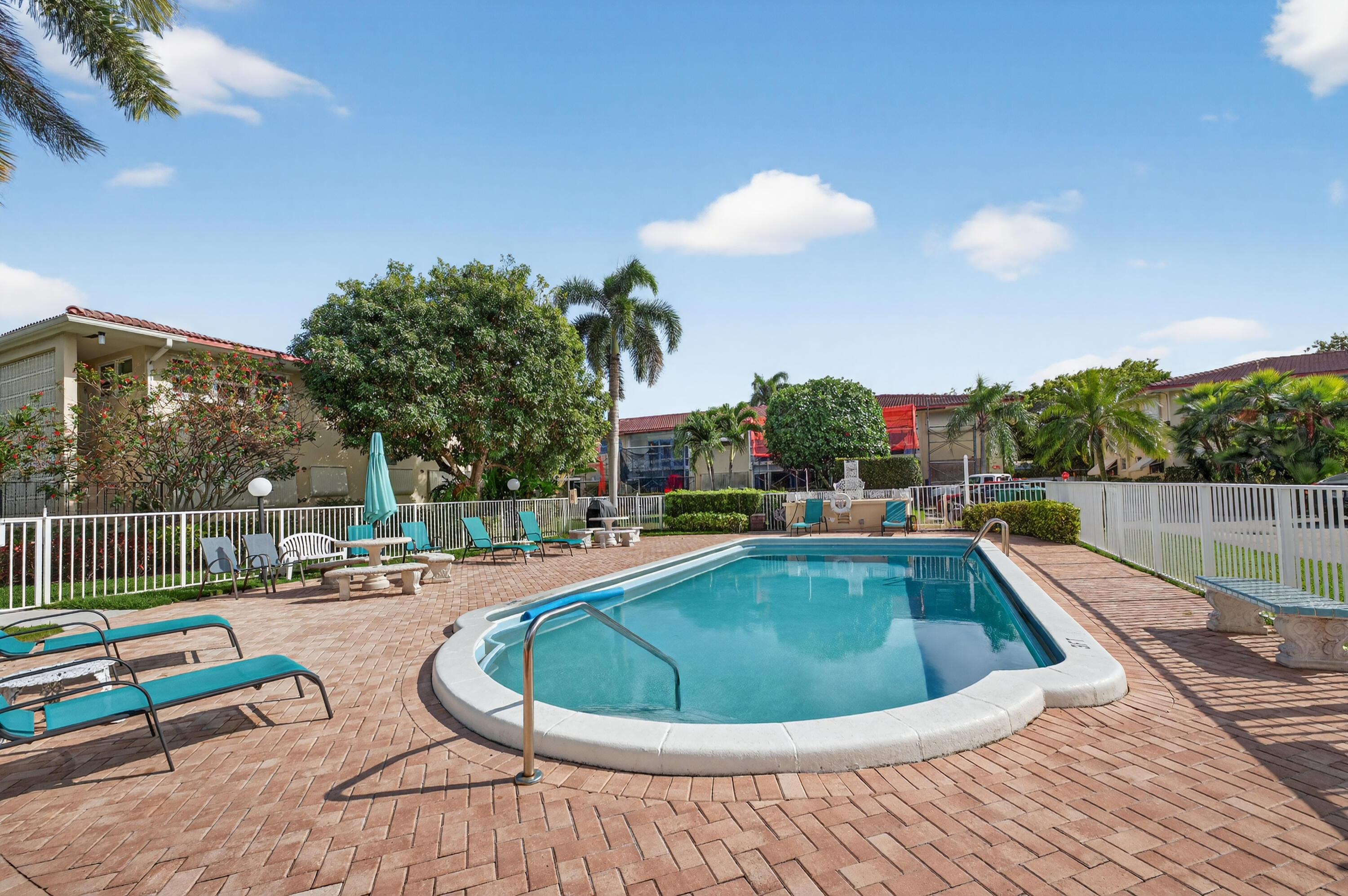 LIGHTHOUSE TERRACE CO-OP - Residential