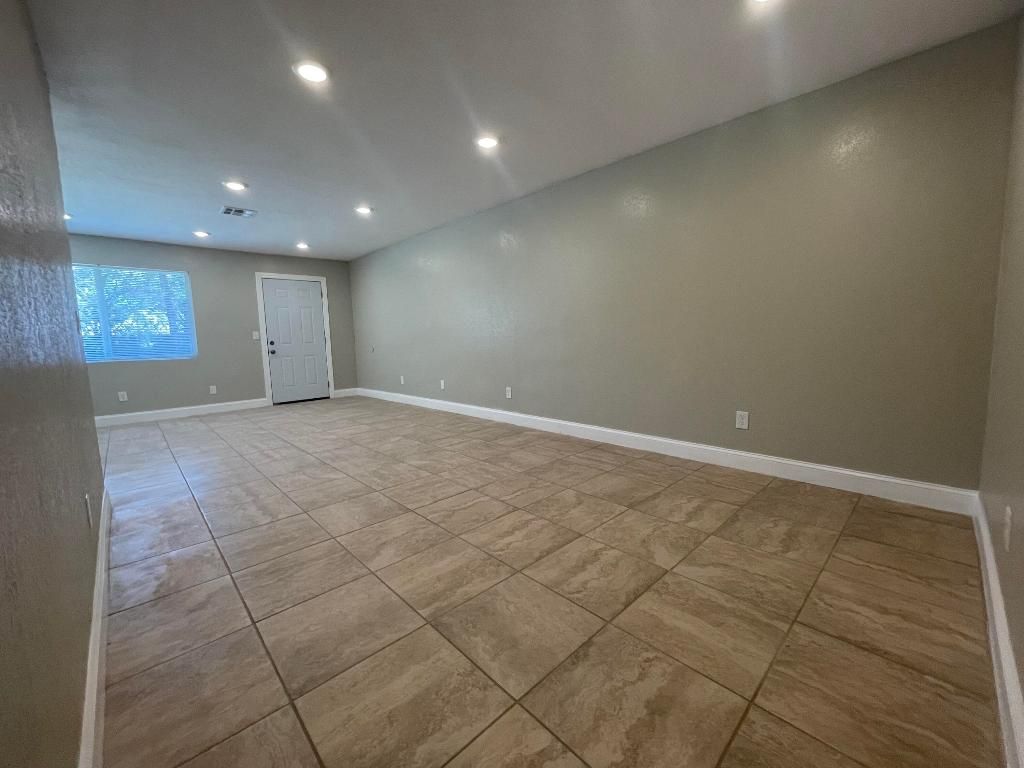 Photo of 5011 Eastwood Drive #B, Fort Pierce, FL 34951 (MLS # R10968663)