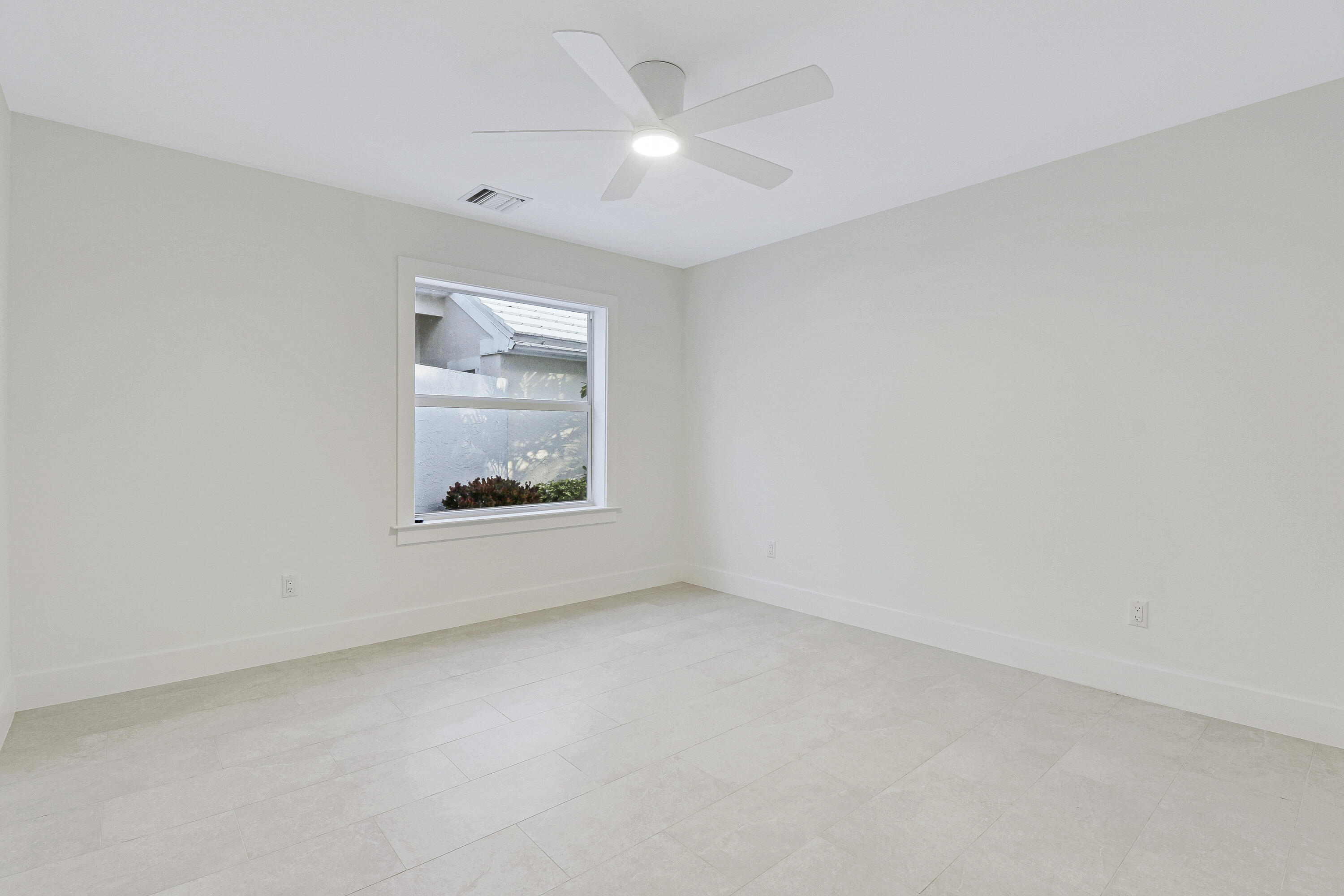 BARCLAY CLUB AT PGA NATL - Residential