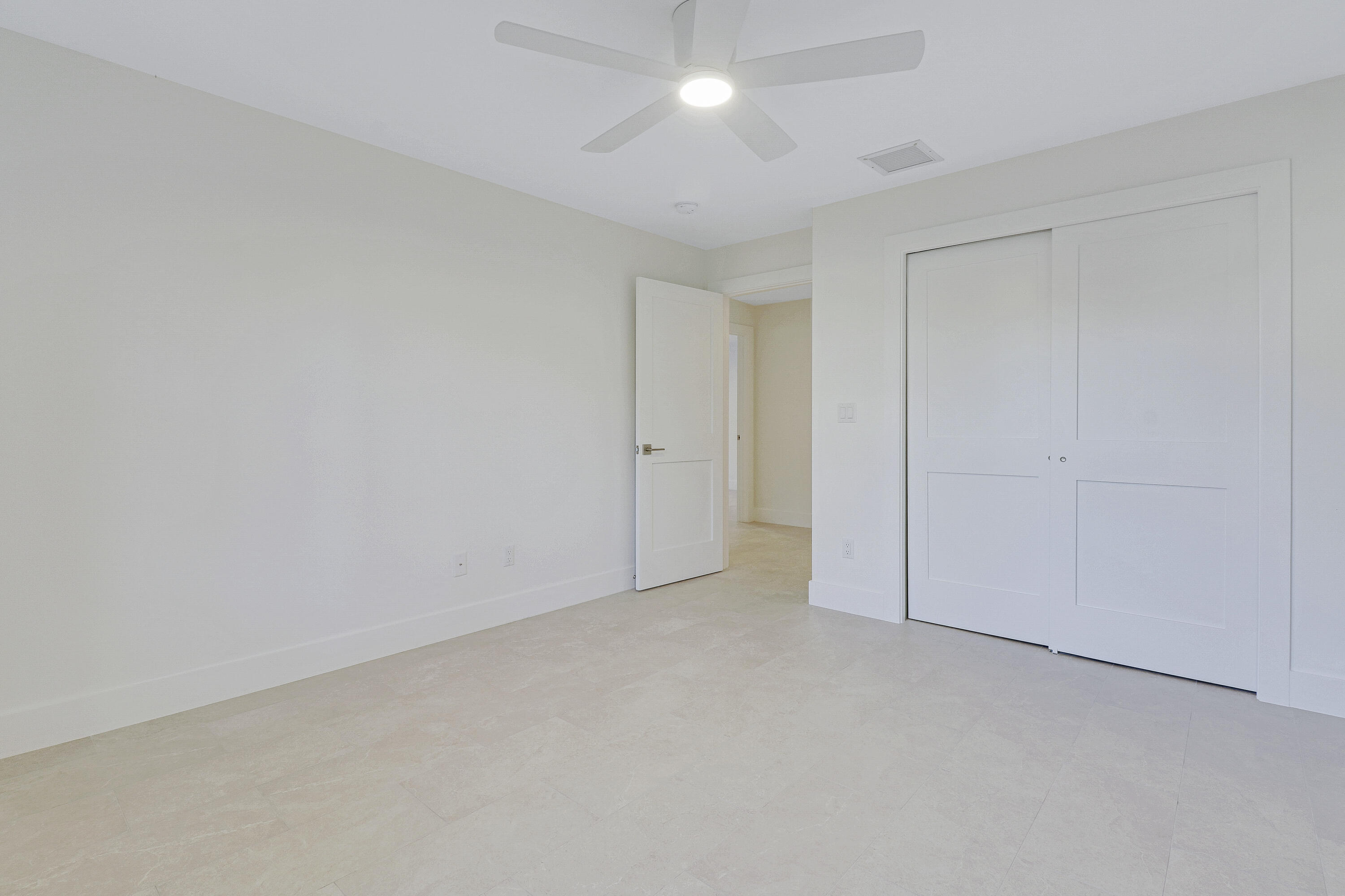 BARCLAY CLUB AT PGA NATL - Residential