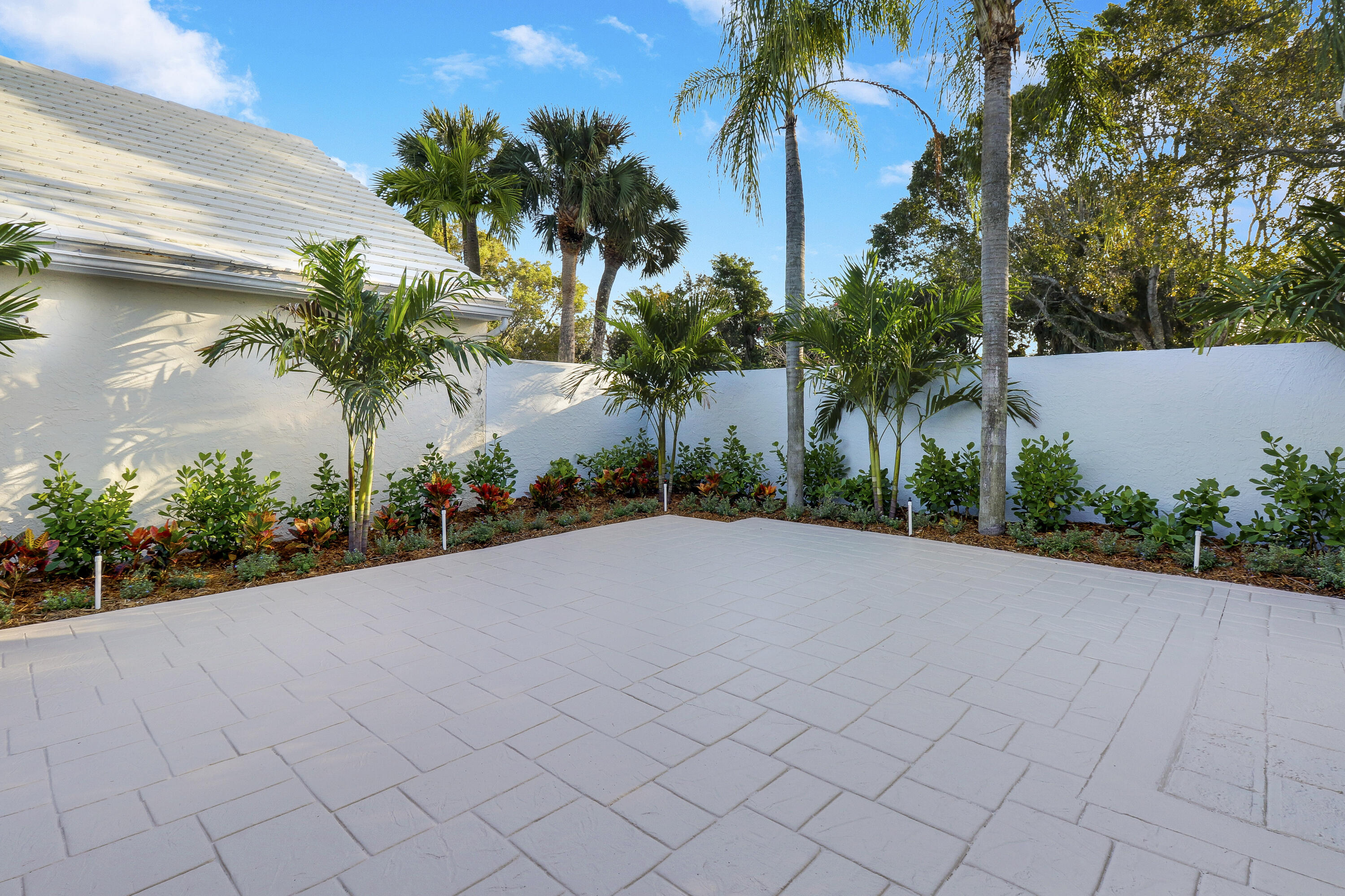 BARCLAY CLUB AT PGA NATL - Residential