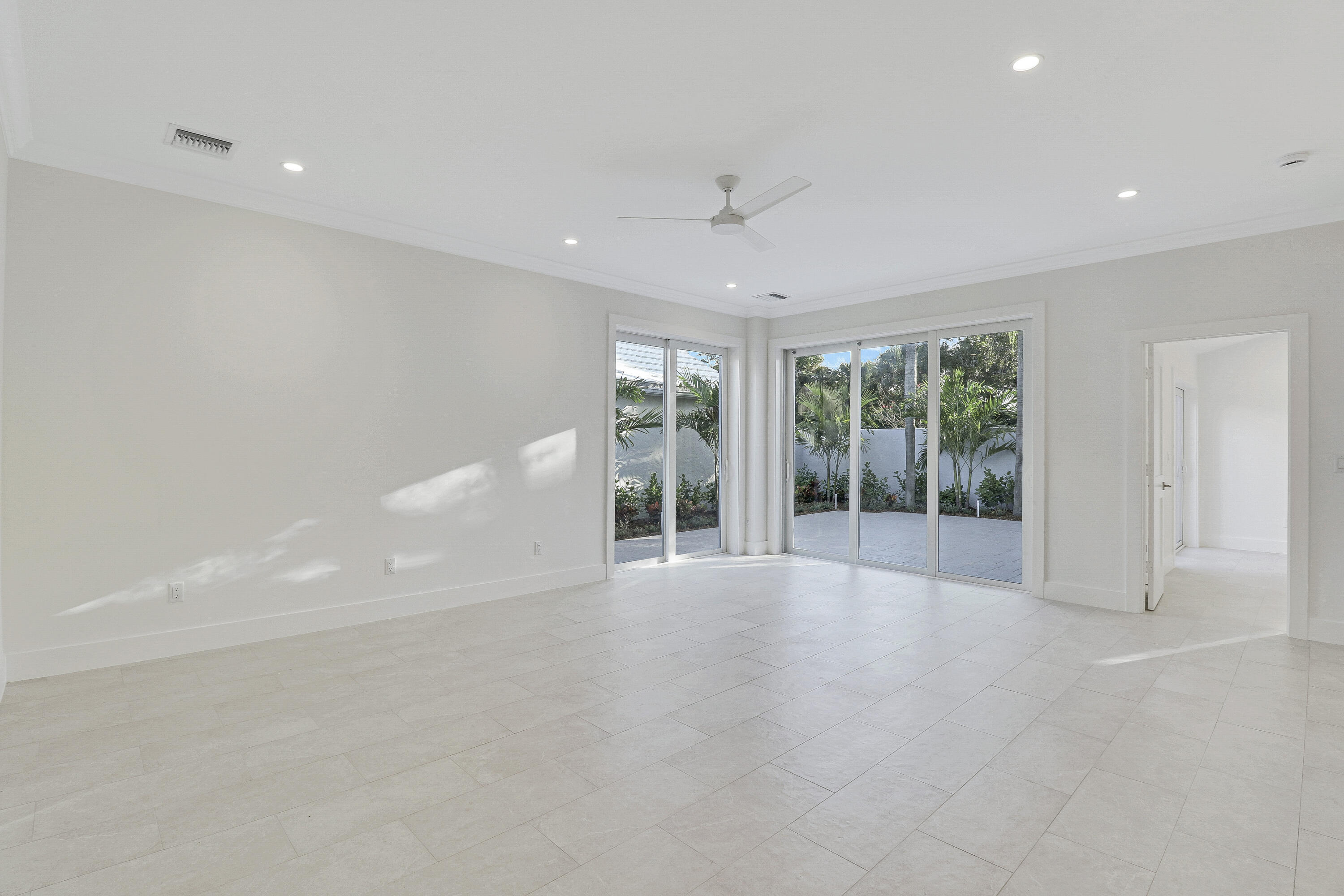 BARCLAY CLUB AT PGA NATL - Residential