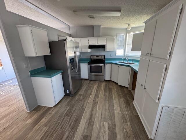 WHISPERING CREEK - Residential