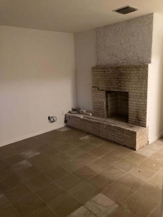 FRESHWATER 13TH AVE ADD - Residential Lease