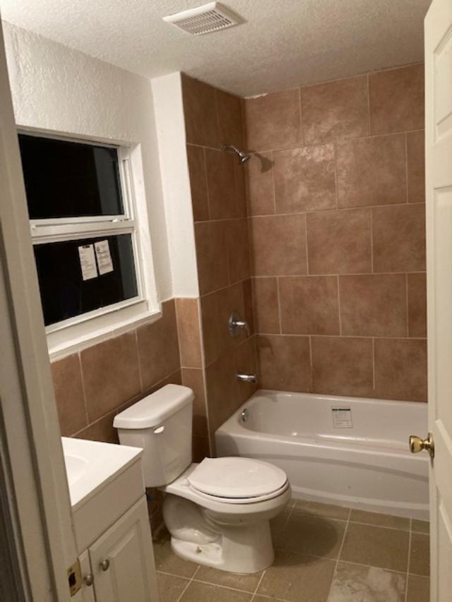 FRESHWATER 13TH AVE ADD - Residential Lease