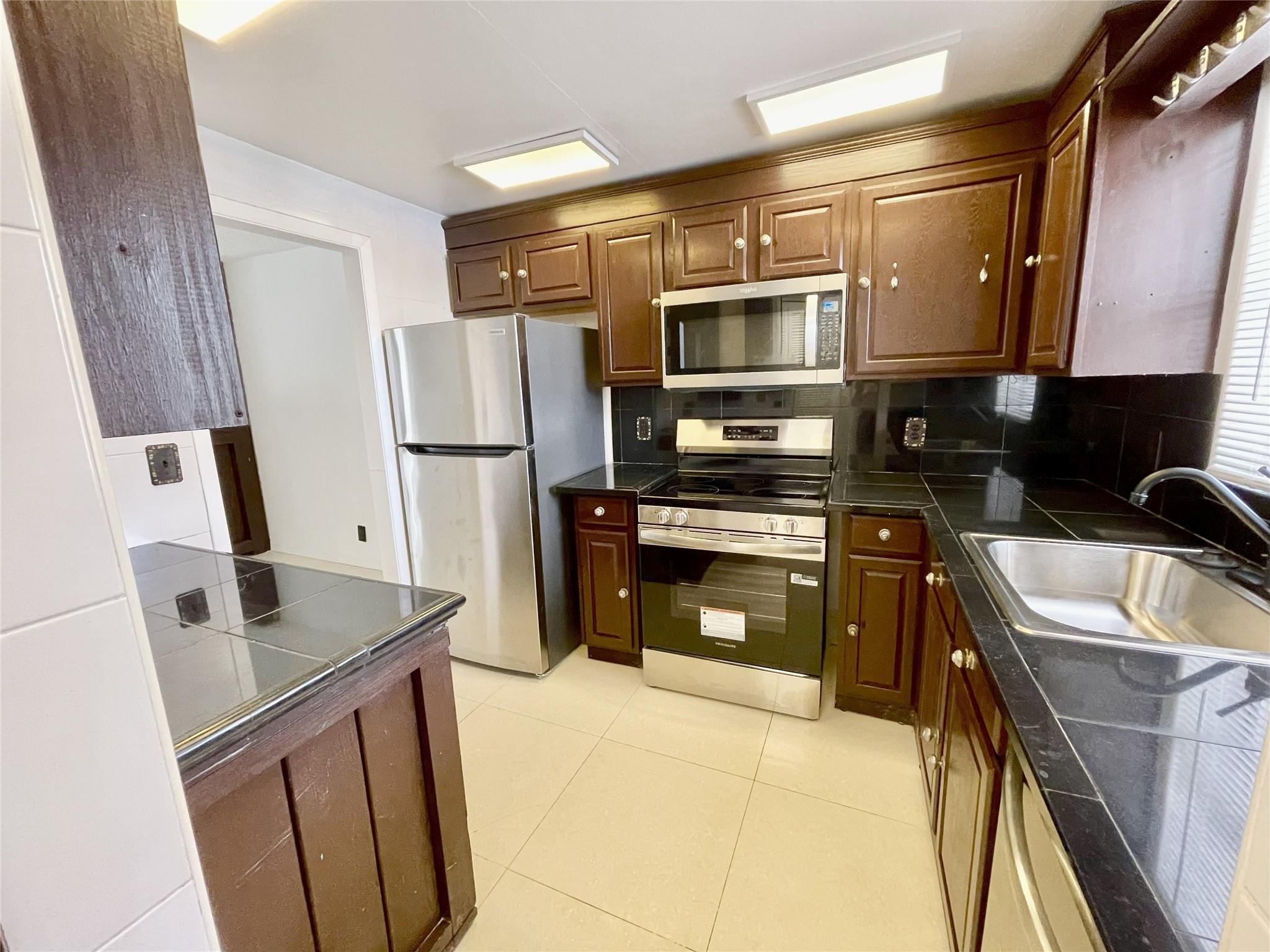 Eton Countryside II Condo - Residential Lease