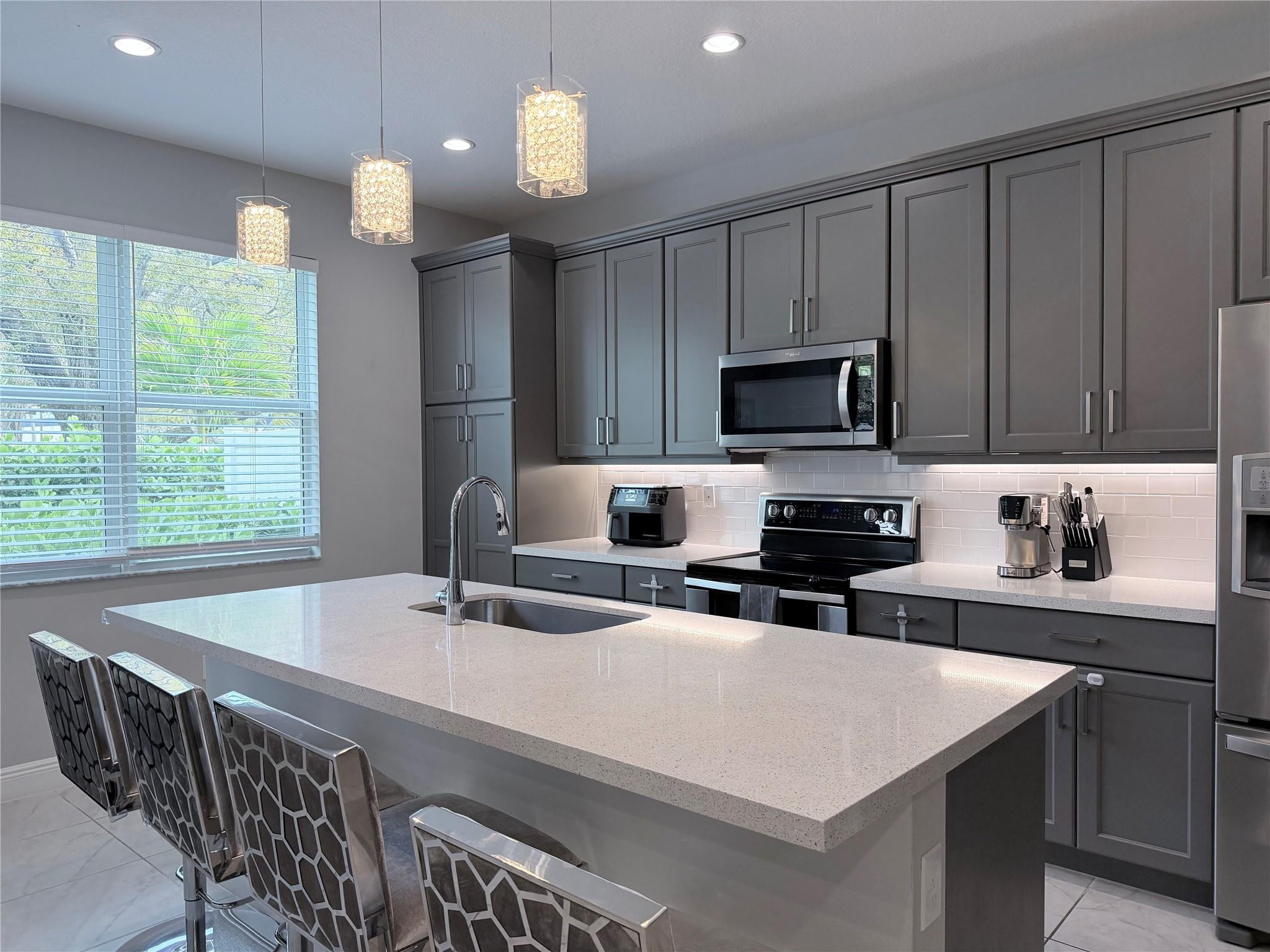 Deerfield Crossing 183-33 - Residential Lease