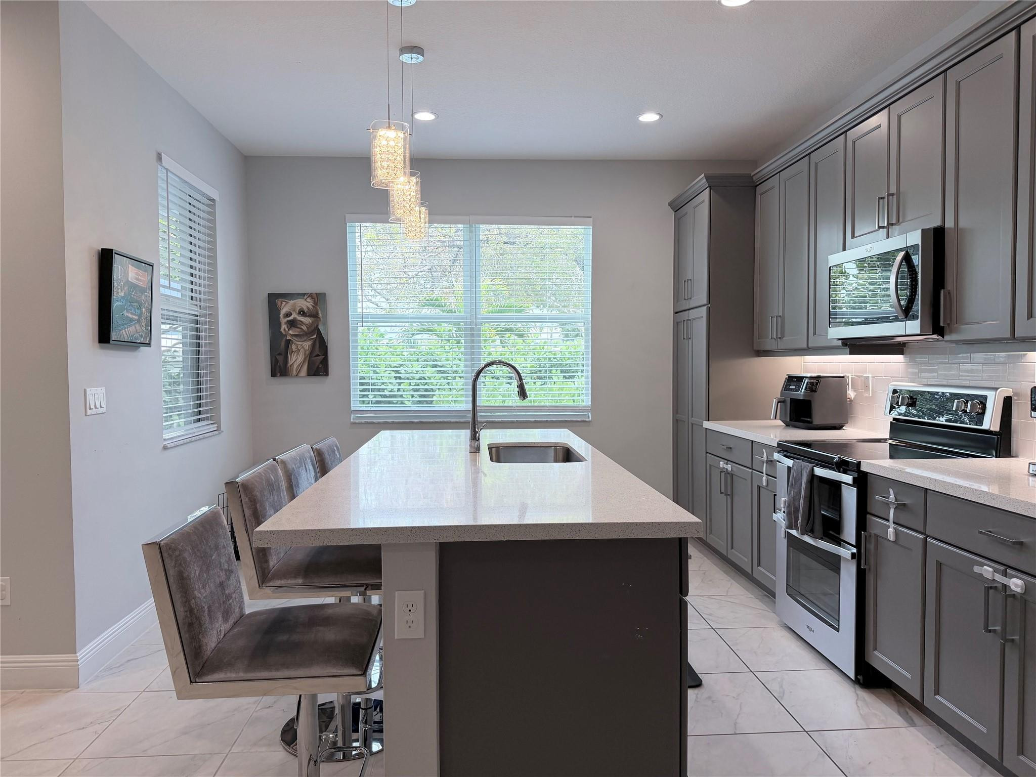 Deerfield Crossing 183-33 - Residential Lease