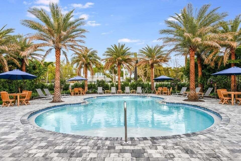 Deerfield Crossing 183-33 - Residential Lease